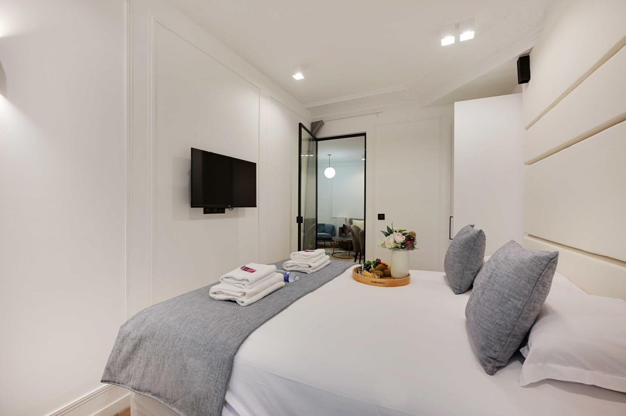 Amazing - 2br-6p - Gare Saint-lazare Appartamento